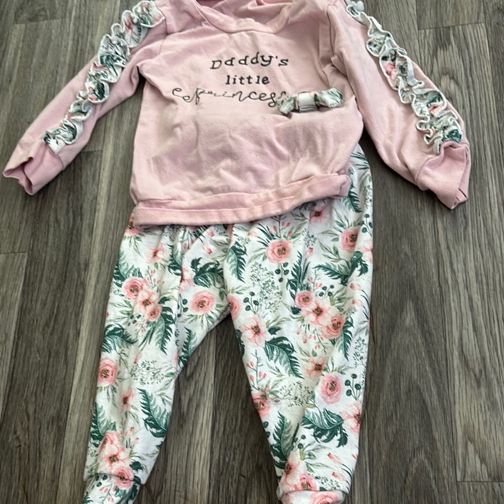 SHEIN Pink and White Pajama Matching Set